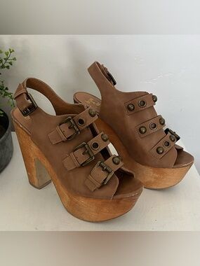 beau & ashe Brown Leather Platform Slingback Heels with Buckle Detail - Size 8